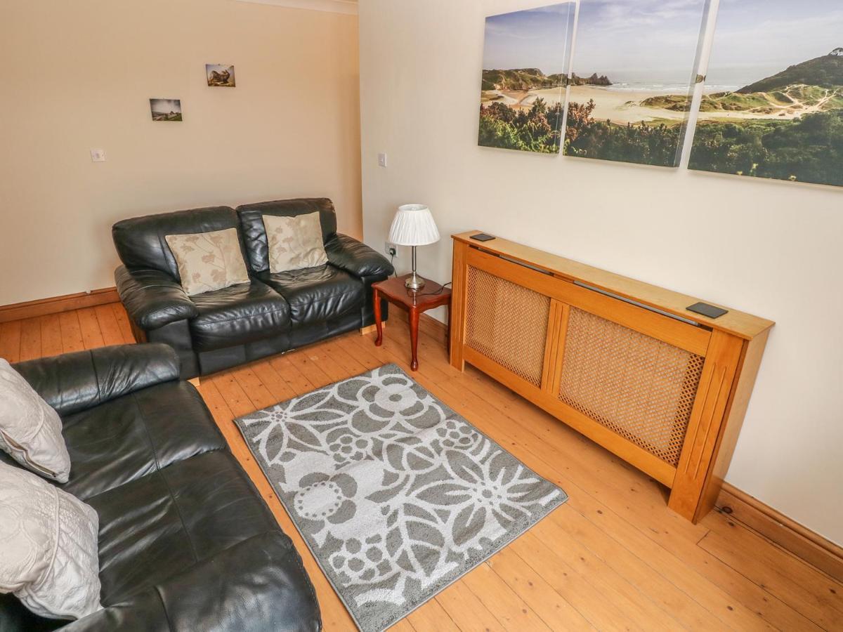 The Stall Holiday home Llanmorlais
